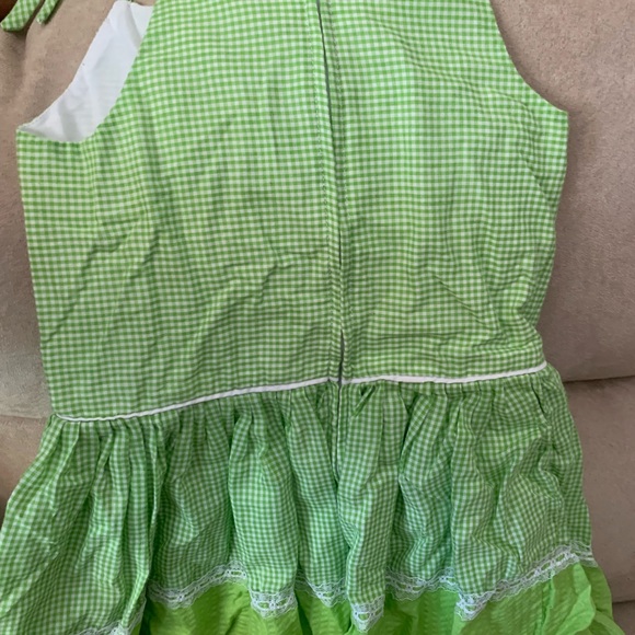 Green plaid Childrens dress 👗 - Picture 2 of 3